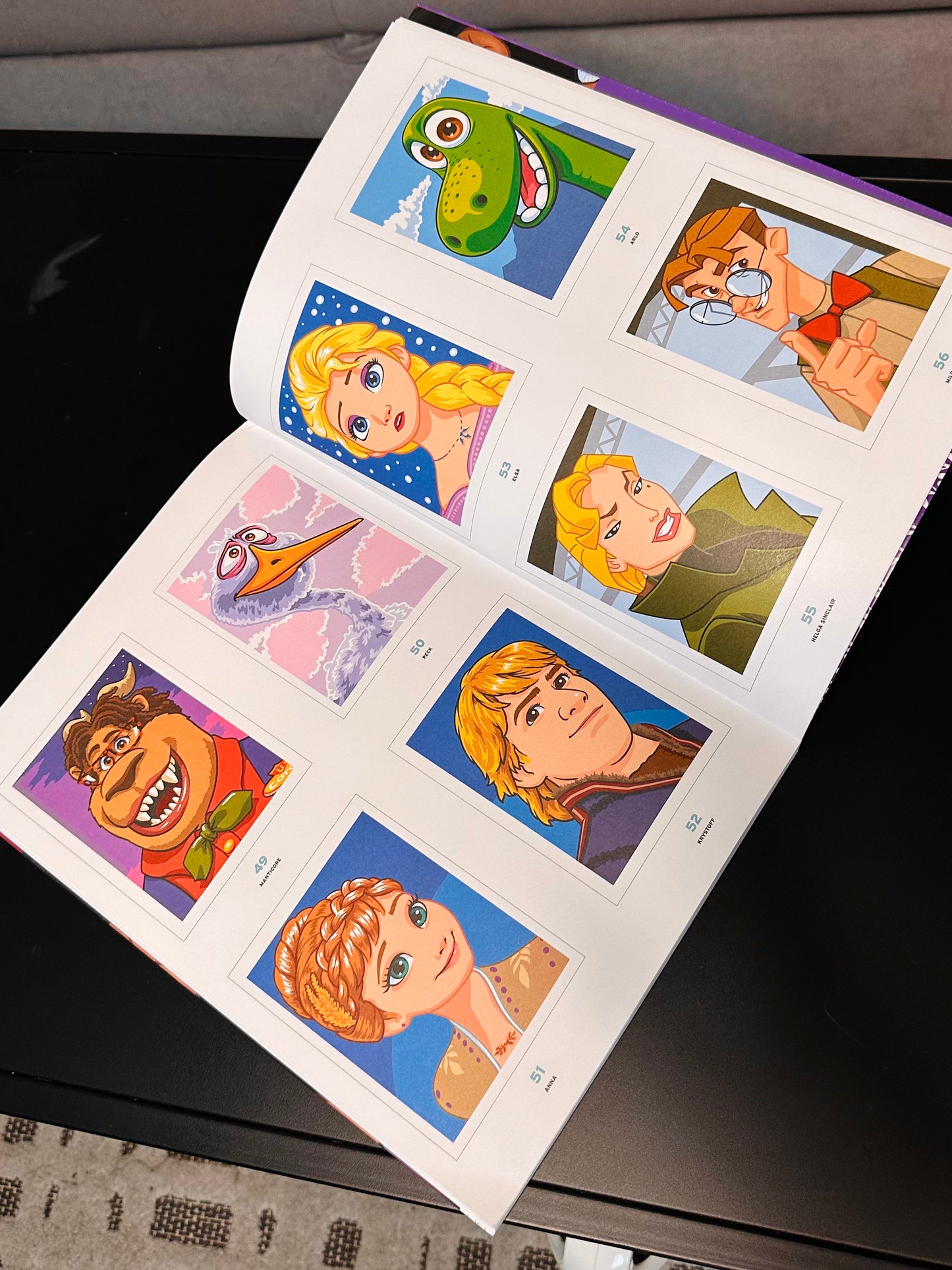 DISNEY COLORING BOOK - SPECIAL PORTRAITS